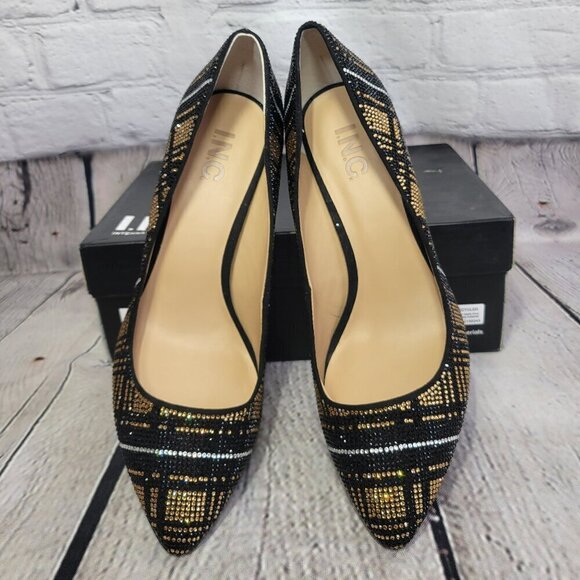 I.N.C. International Concepts Women's Zitah Embellished Pointed Toe Pumps - Picture 1 of 8